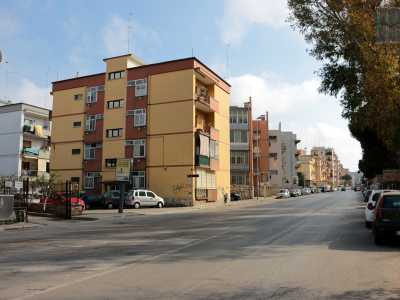 La �vecchia� Poggiofranco nacque proprio attorno al sanatorio, con l�edificazione nei primi anni 50 di alcune case popolari tra viale Papa Giovanni XXIII, via Niceforo, via Pansini e viale Papa Pio XII